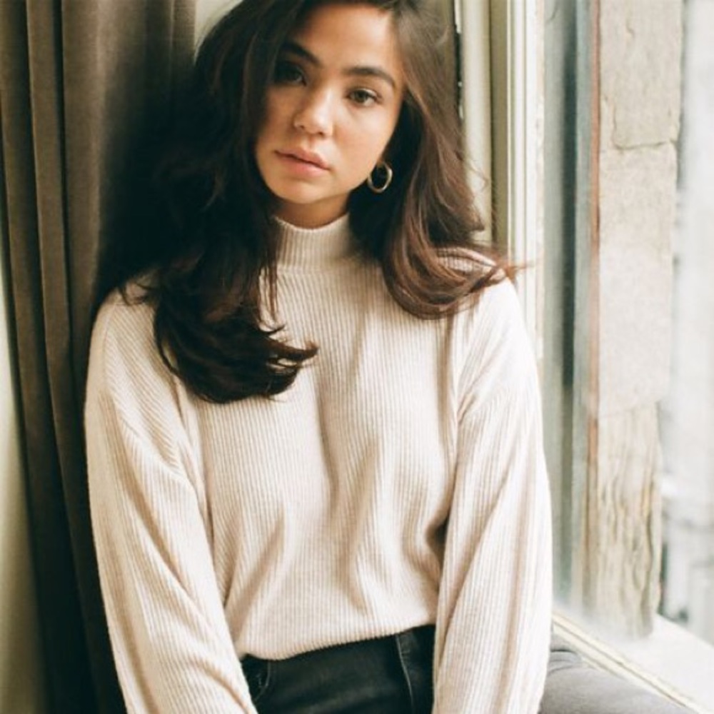 cute and comfy cropped mock neck sweater!